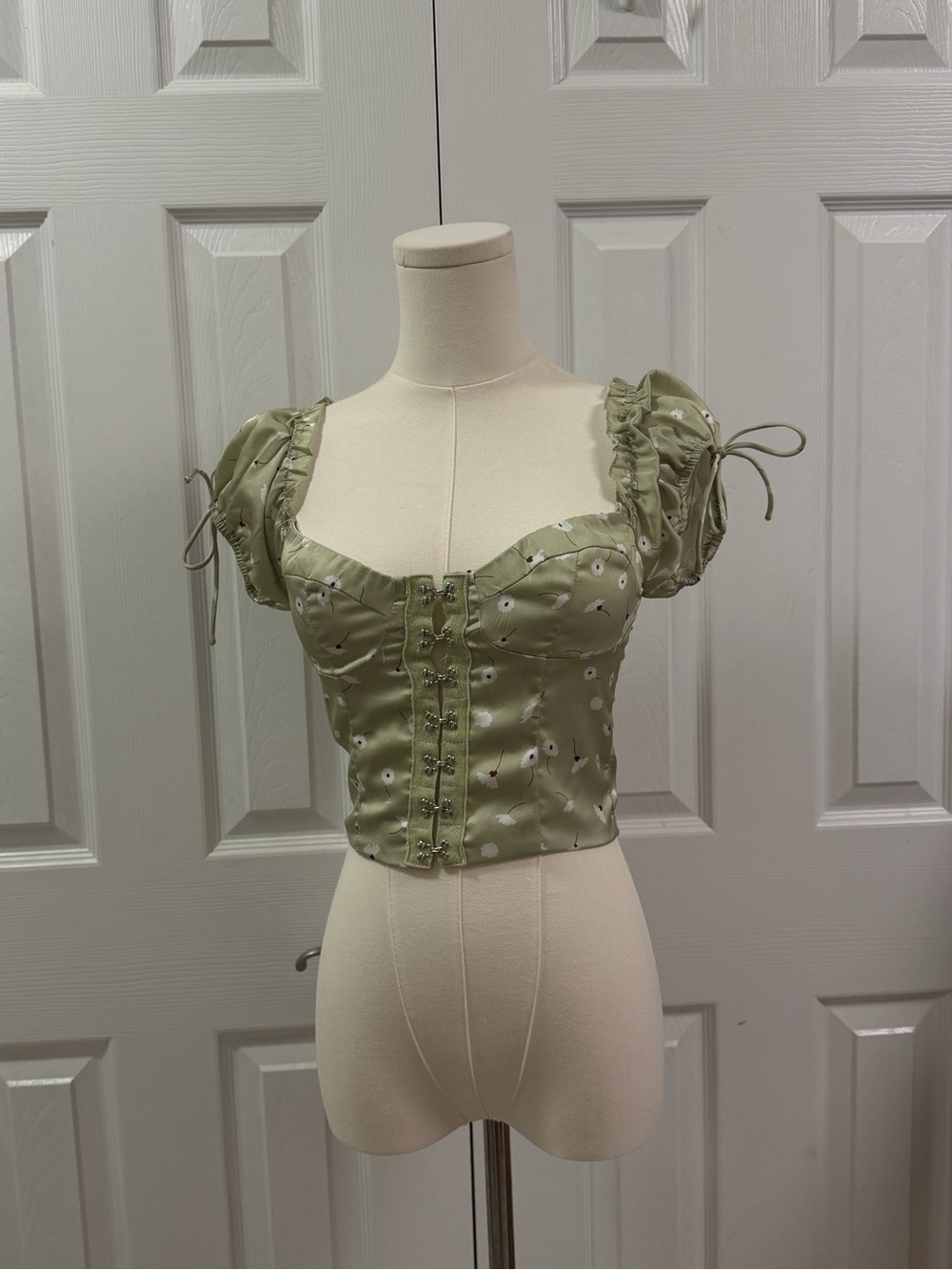 Princess Polly Floral Satin Corset Top XS Sage Green Puff Sleeve Cottagecore